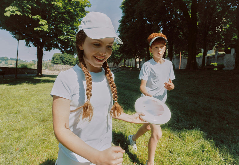 How to Dress Kids for Summer Heat: Sun, Sweat & Cool Mornings