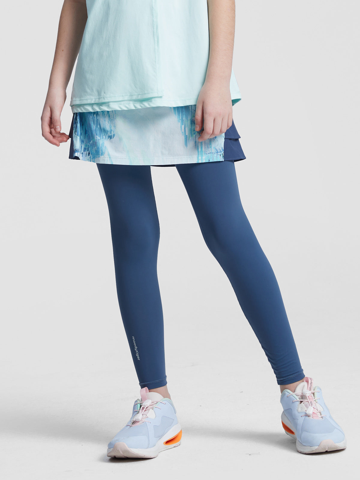 BREEZY Color Block Skirt with Leggings