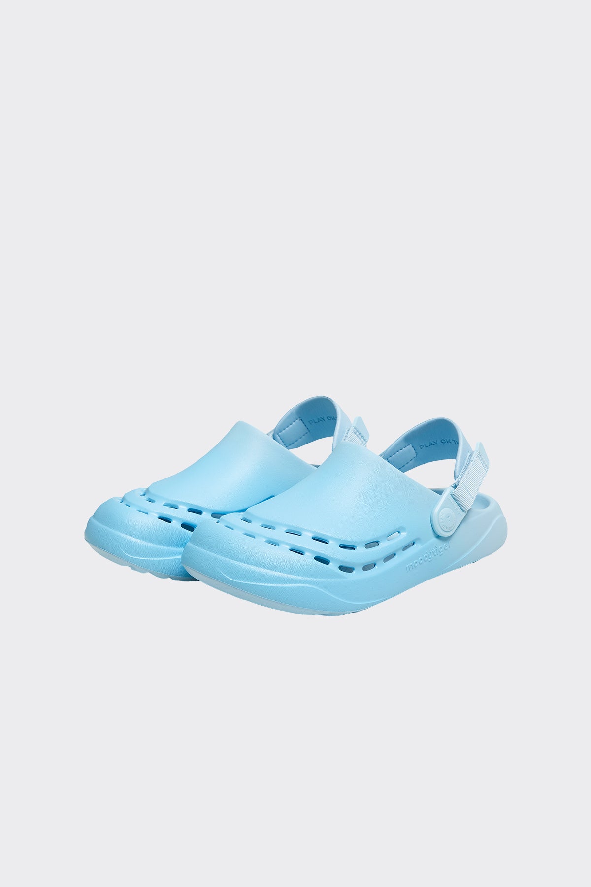 **Harizon Blue/Cirrus Blue**