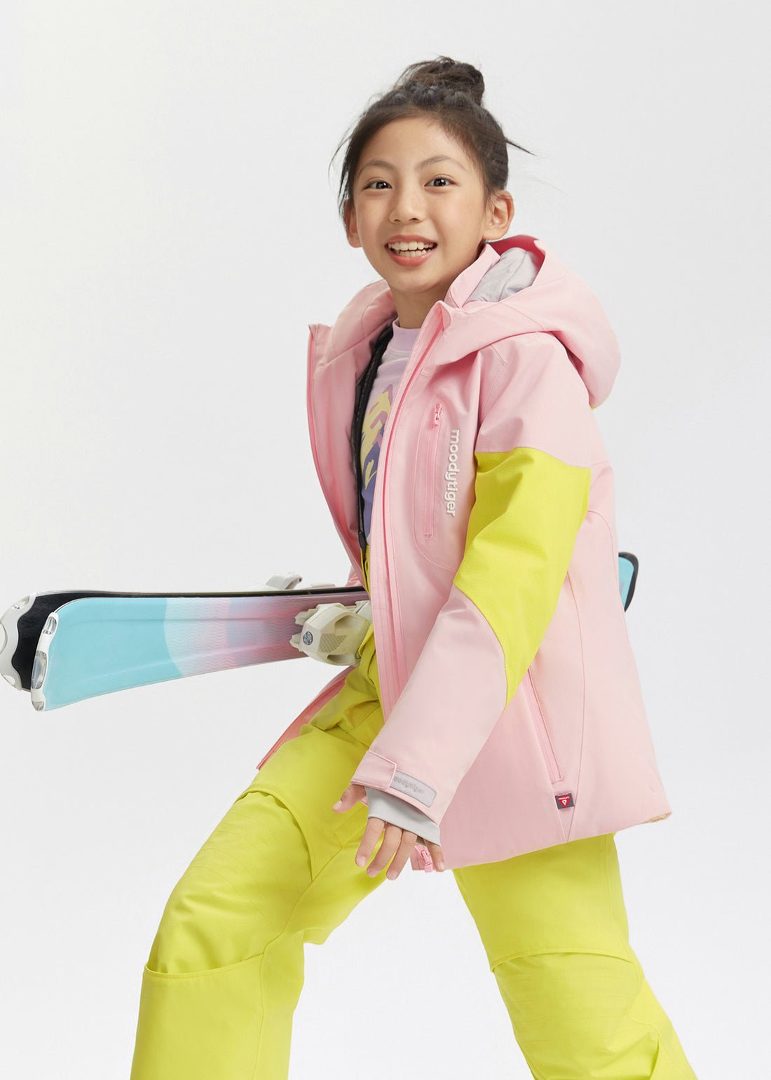 **Coral Blush**