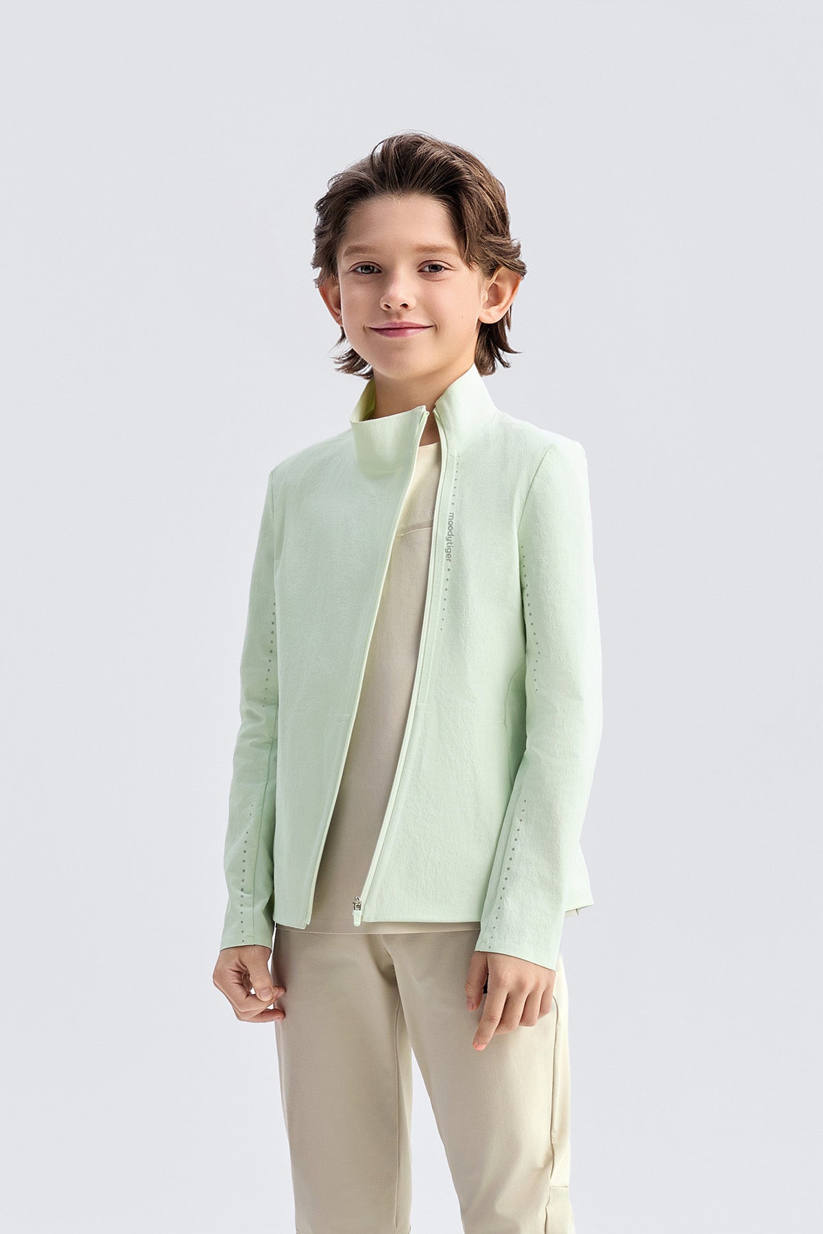 **Pale Mint**