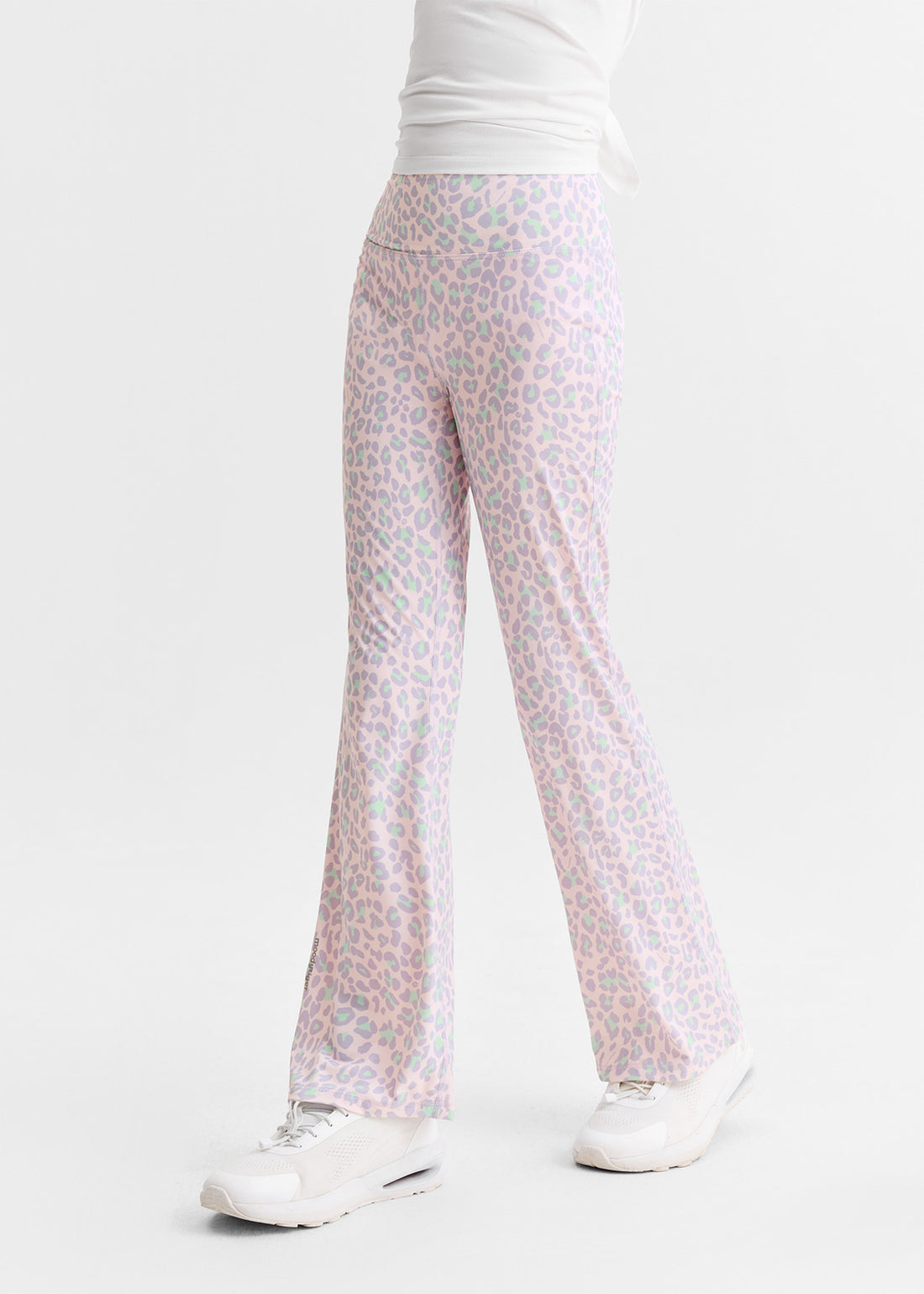 **Leopard Print Pink Purple**