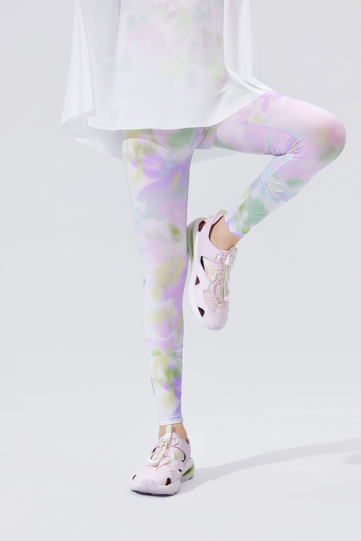 **Bloom Romance Purple**