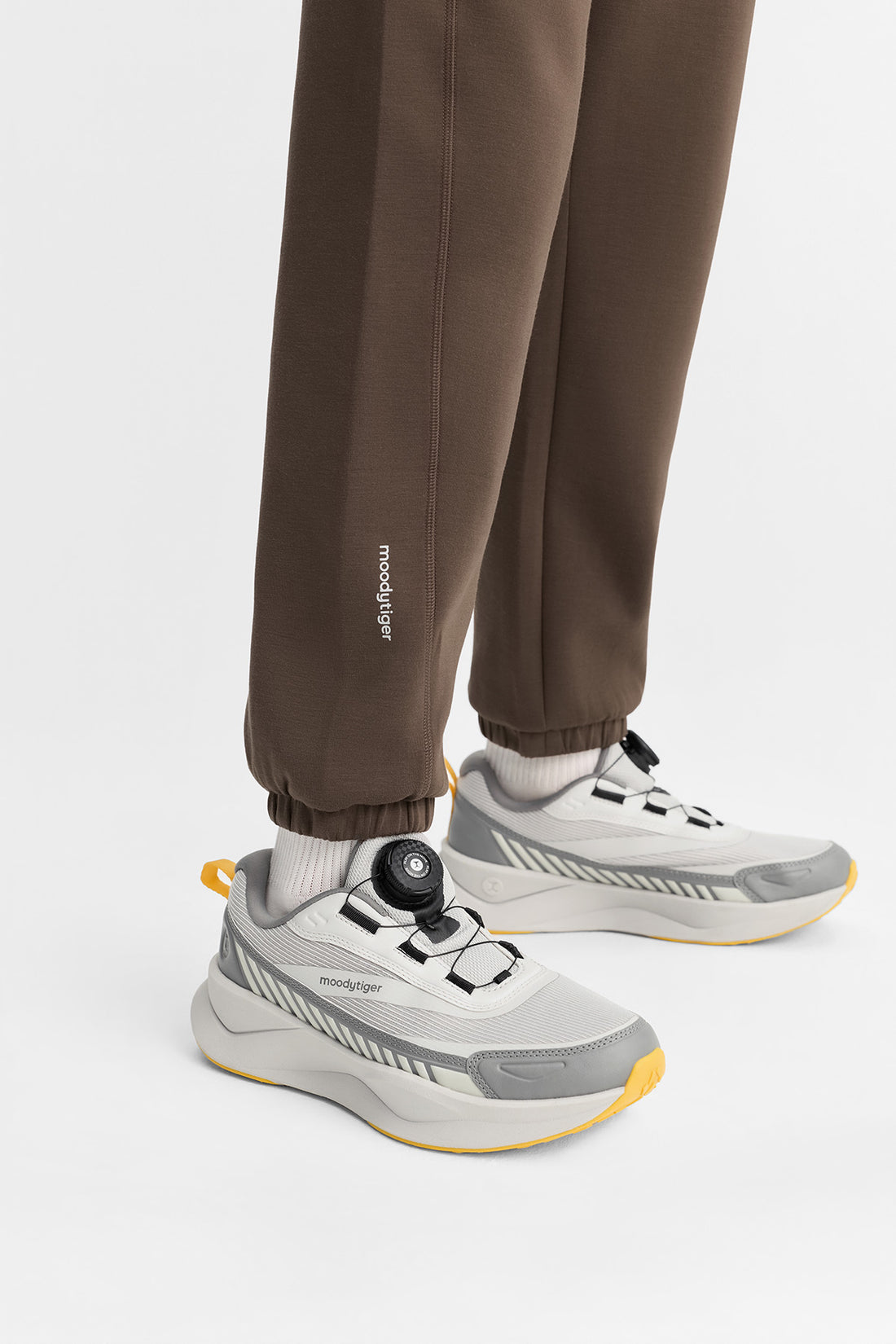 **Moon Grey**