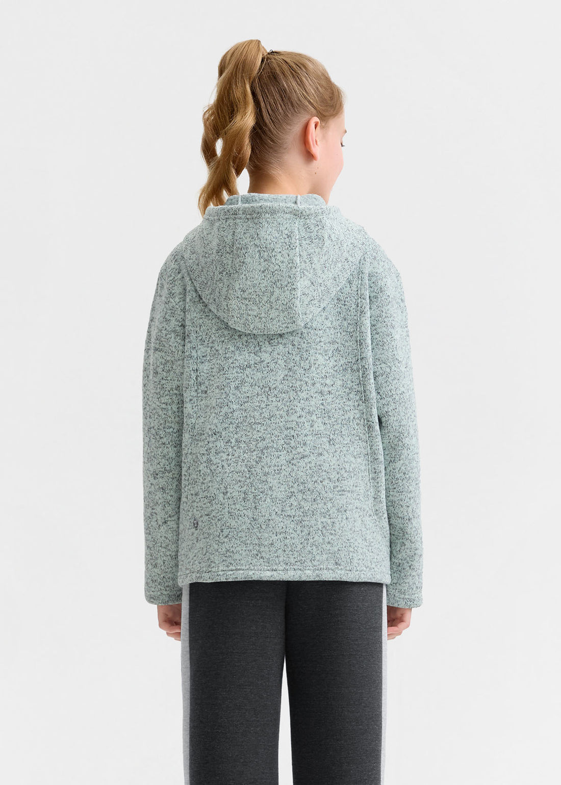 **Pale mint**