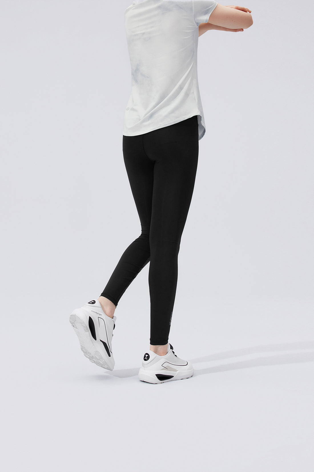 Cloudie Air Leggings **Charcoal Black**