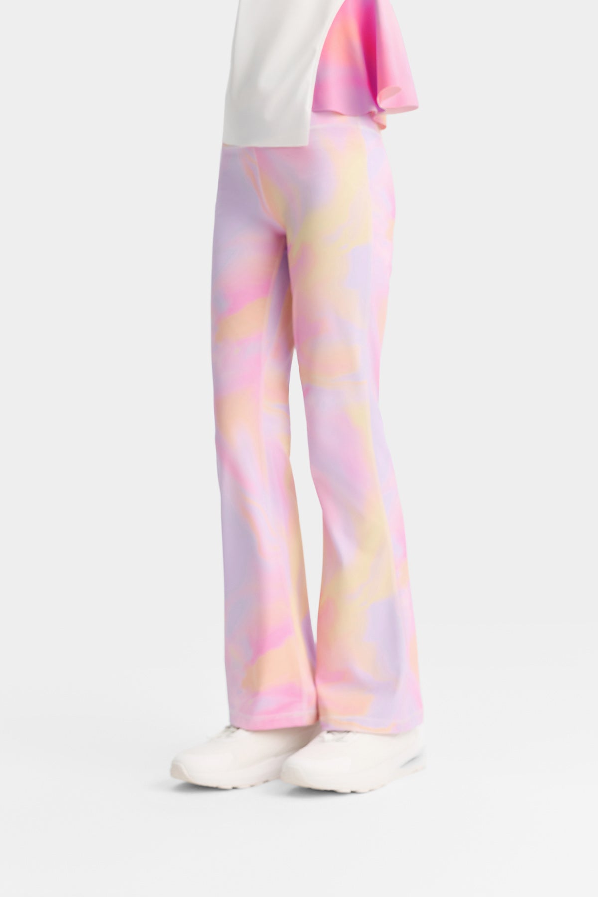 **Fantasy Lake Pink**