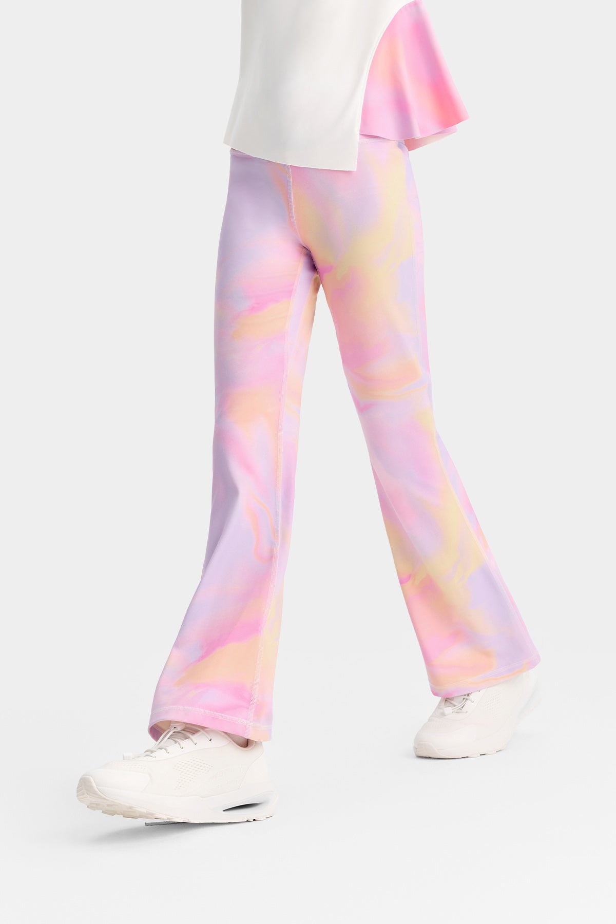 **Fantasy Lake Pink**