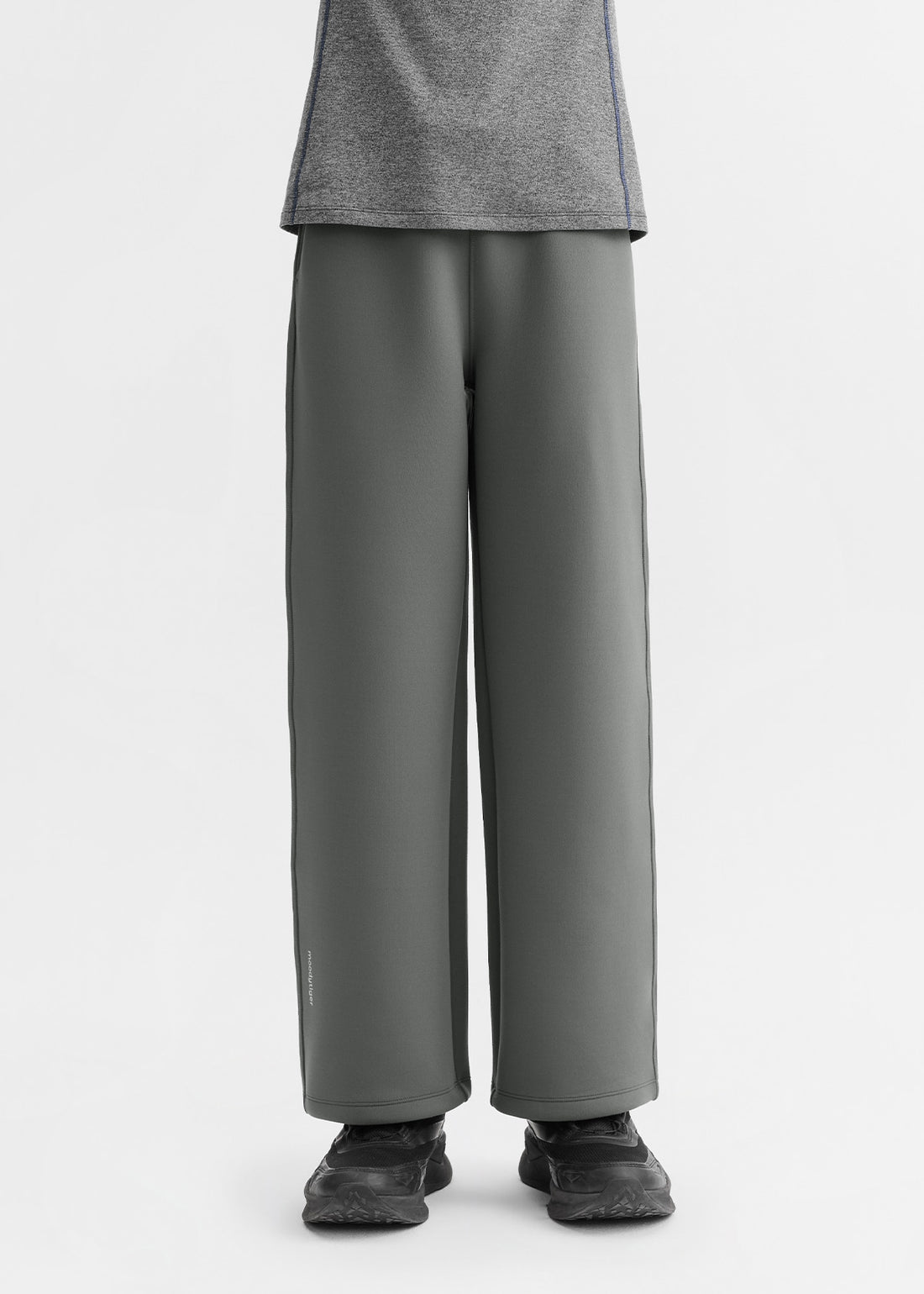 **Space Gray**