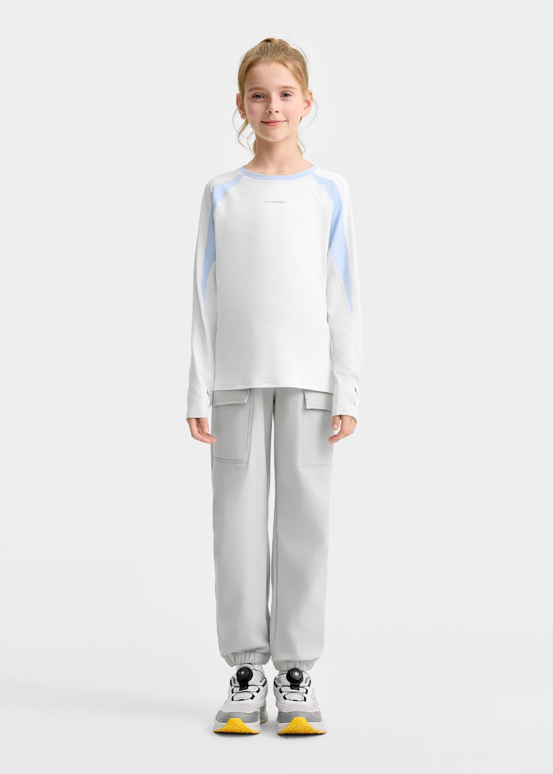 **Moon Grey**