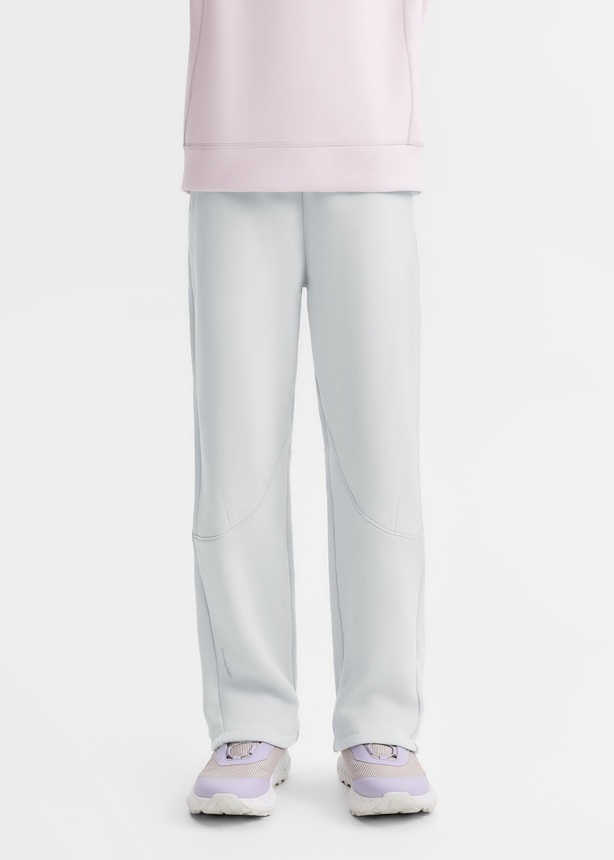 **Moon Grey**