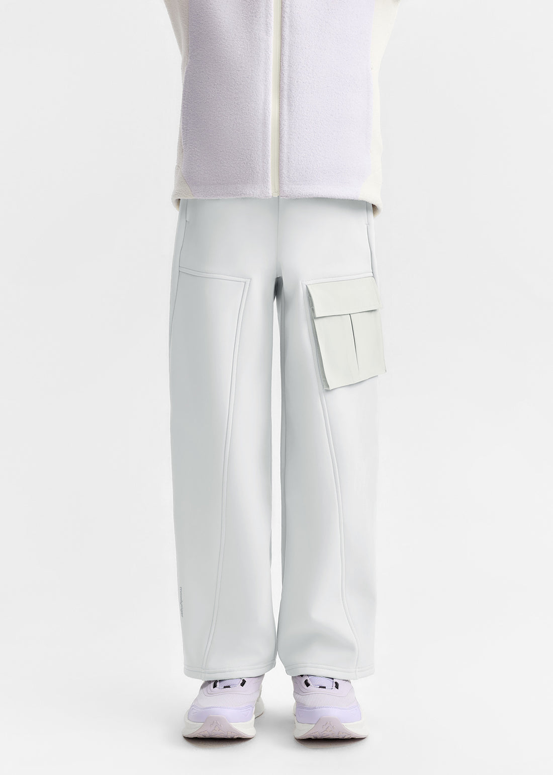 **Moon Grey**