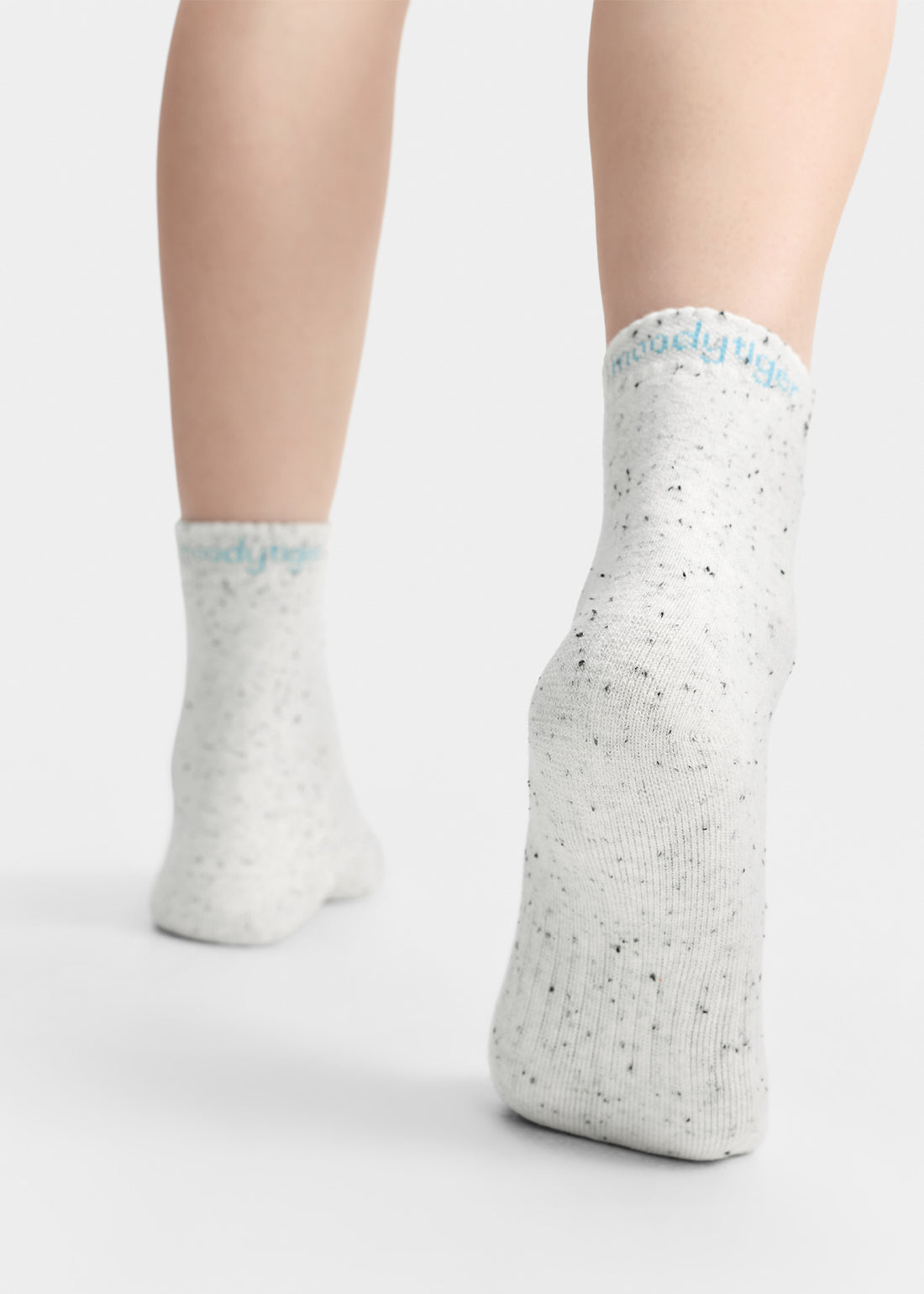 **Salt Gray**