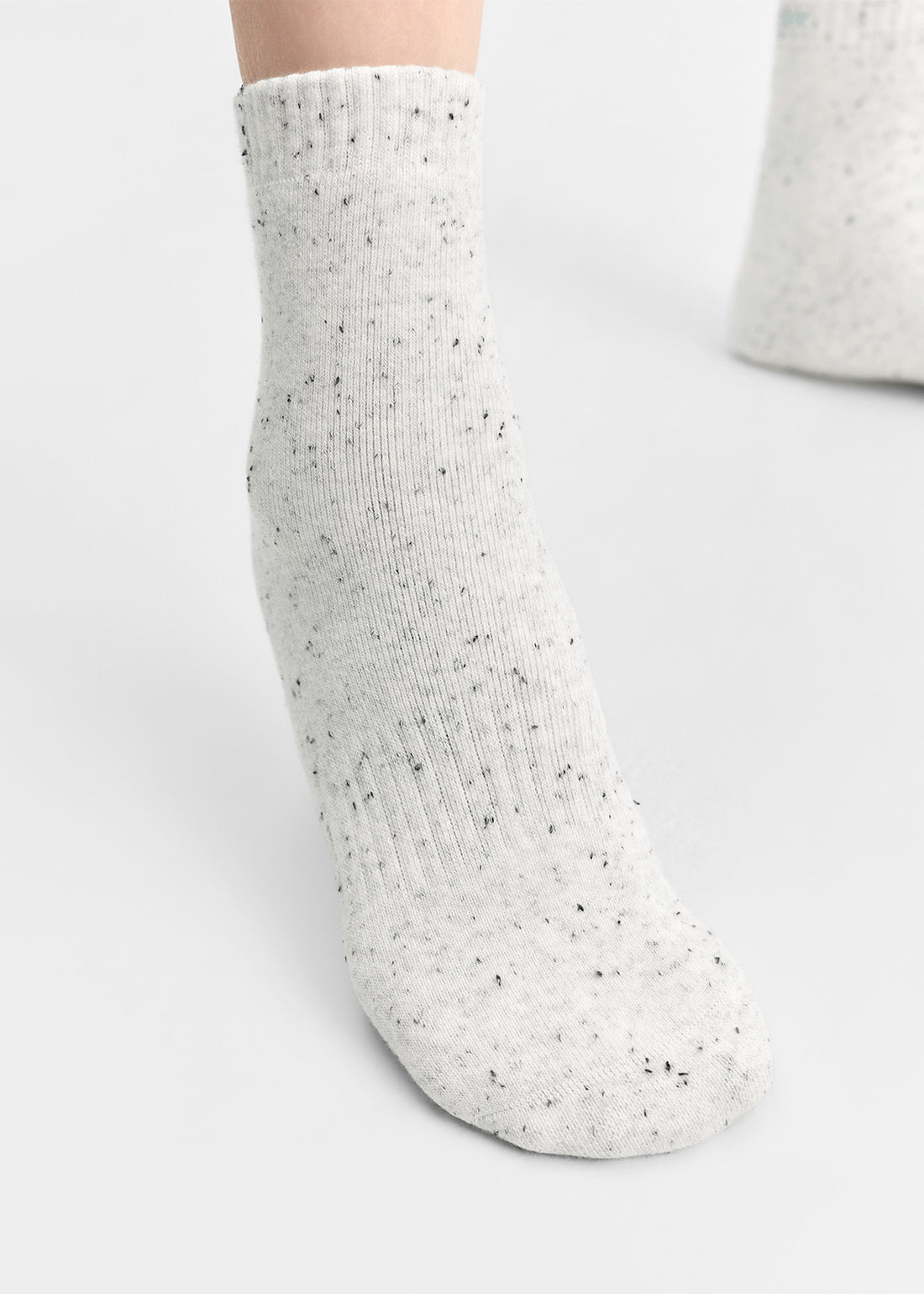 **Salt Gray**