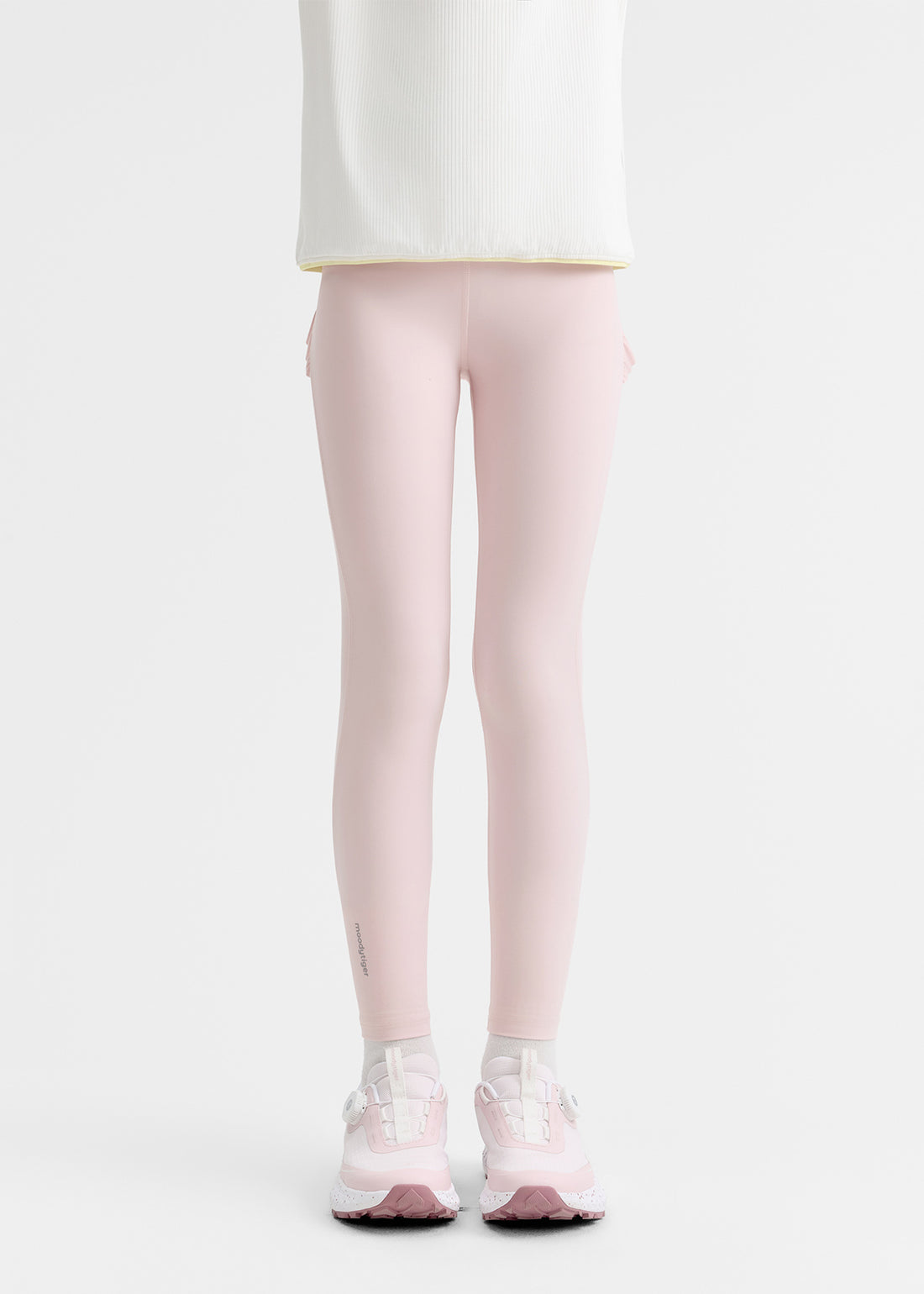 **Frost Pink**