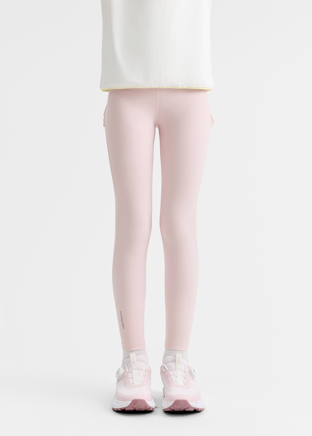 **Frost Pink**