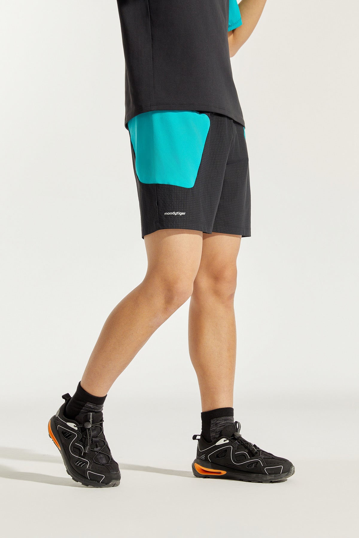Air Supply Training Short **Charcoal Black**