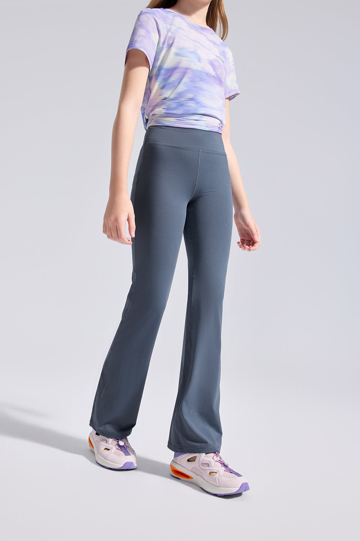 Cloudie Air Bootcut Leggings **China Blue**