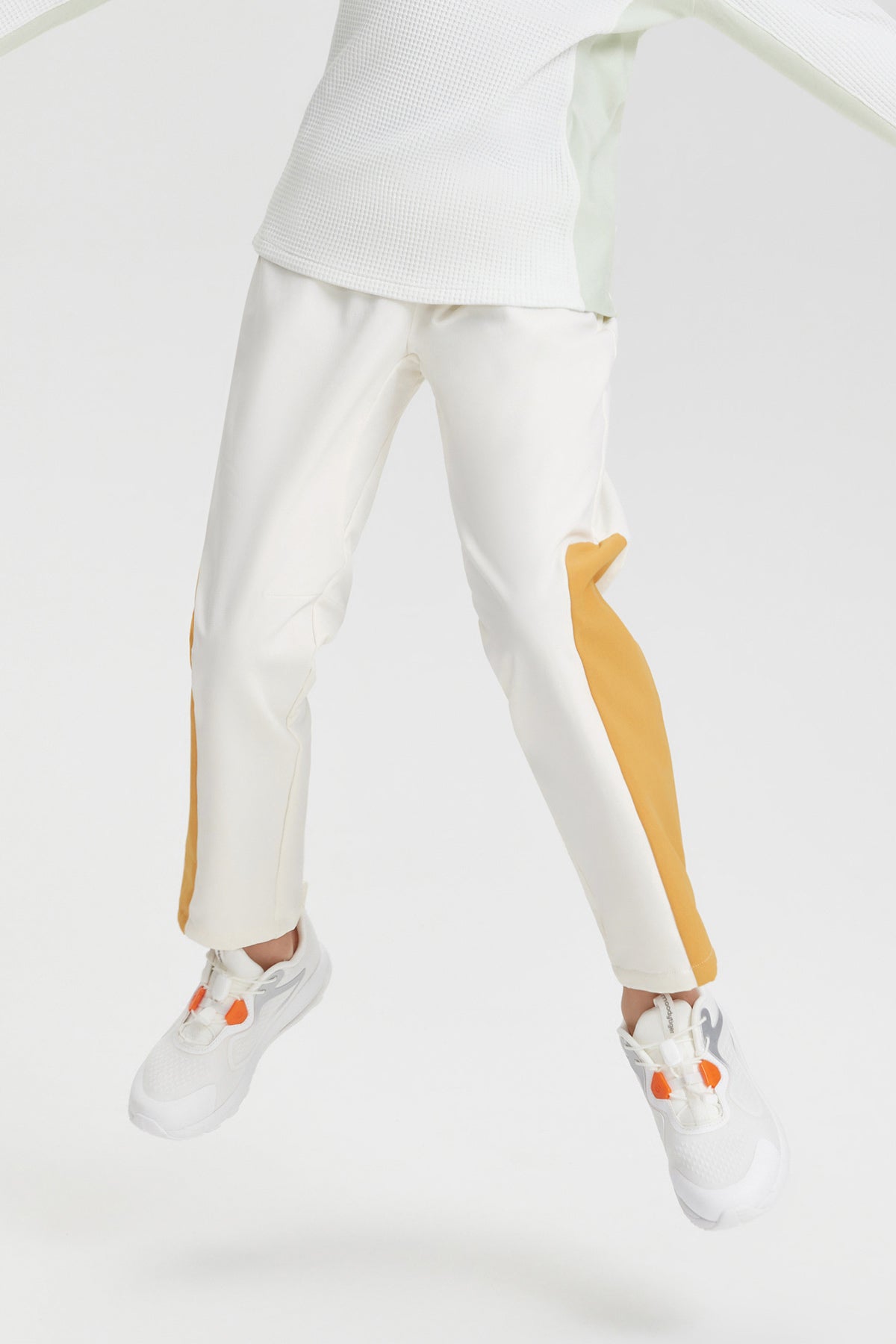 Long Pile Stretch Pants **Cloud Dancer**