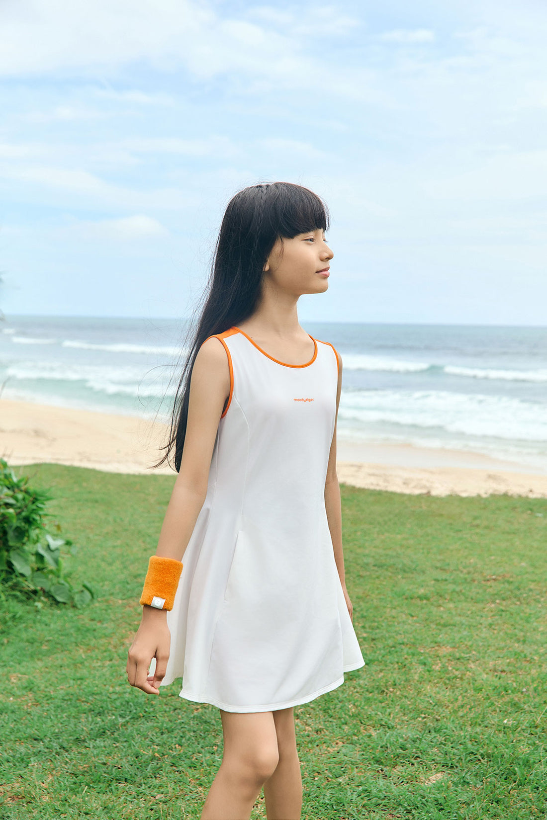Orbit Tennis Tennis dress **Cloud Dancer**