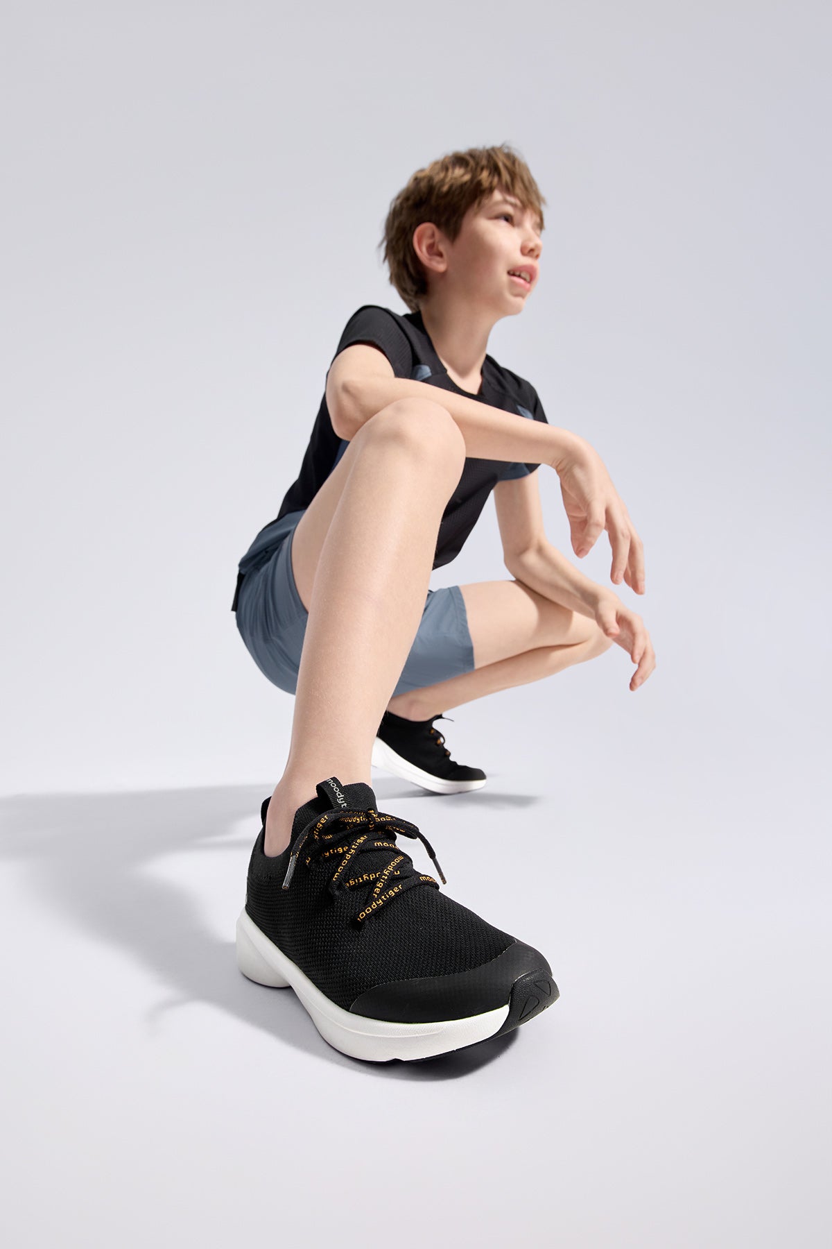 PLUMY 2.0 **Charcoal Black**