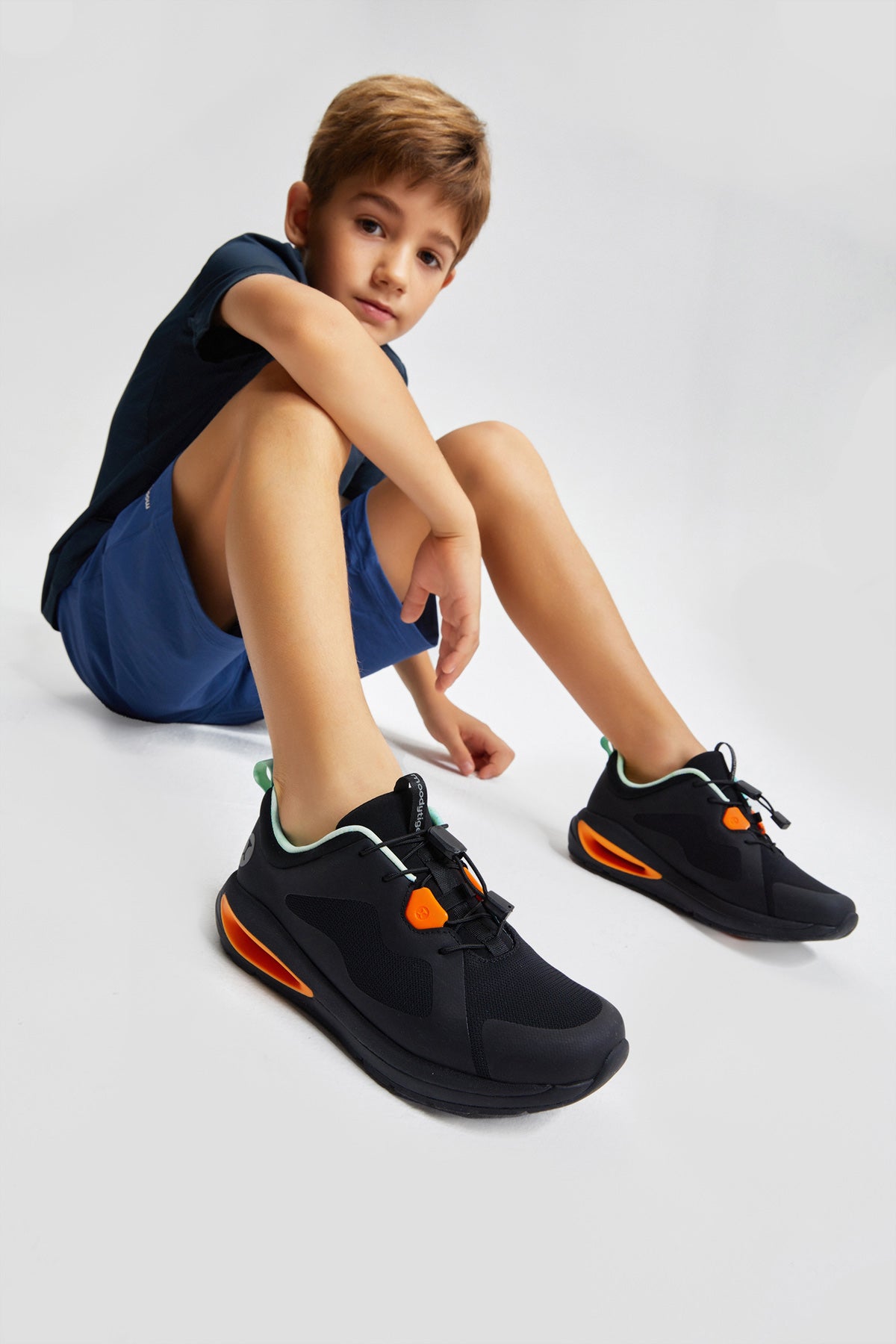 SWINGY 2.0 Kids' Shoes **Charcoal Black**