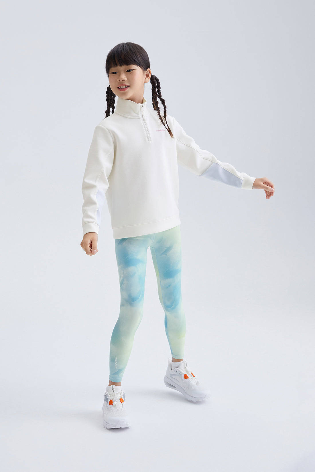 **Elf Blue**