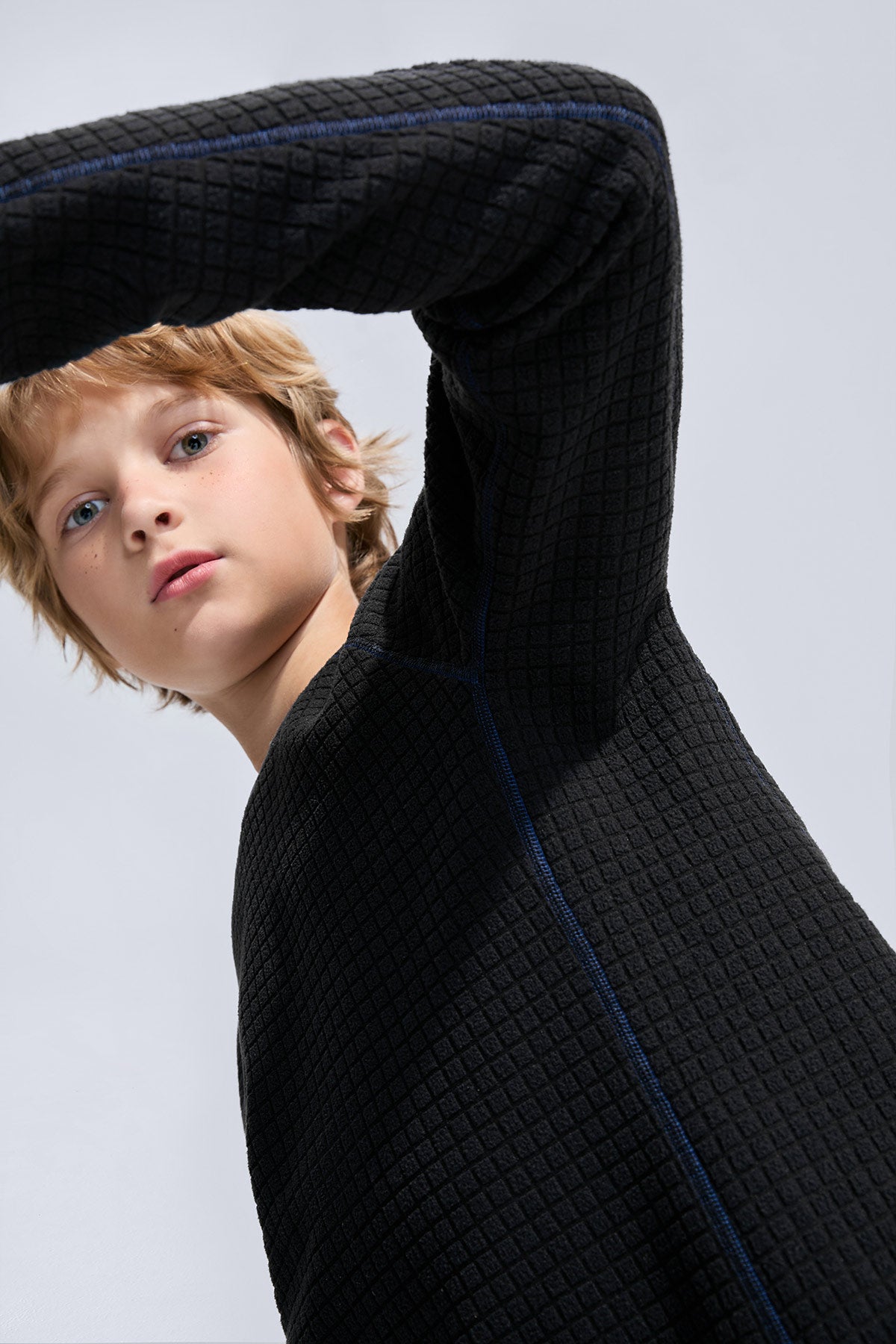 Sport Pullover **Charcoal Black**