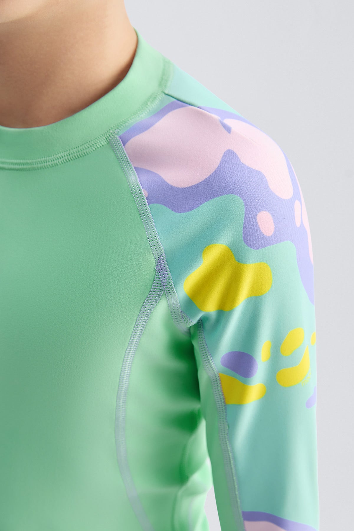 Waverider Long Sleeve Rashguard **Ice mint**