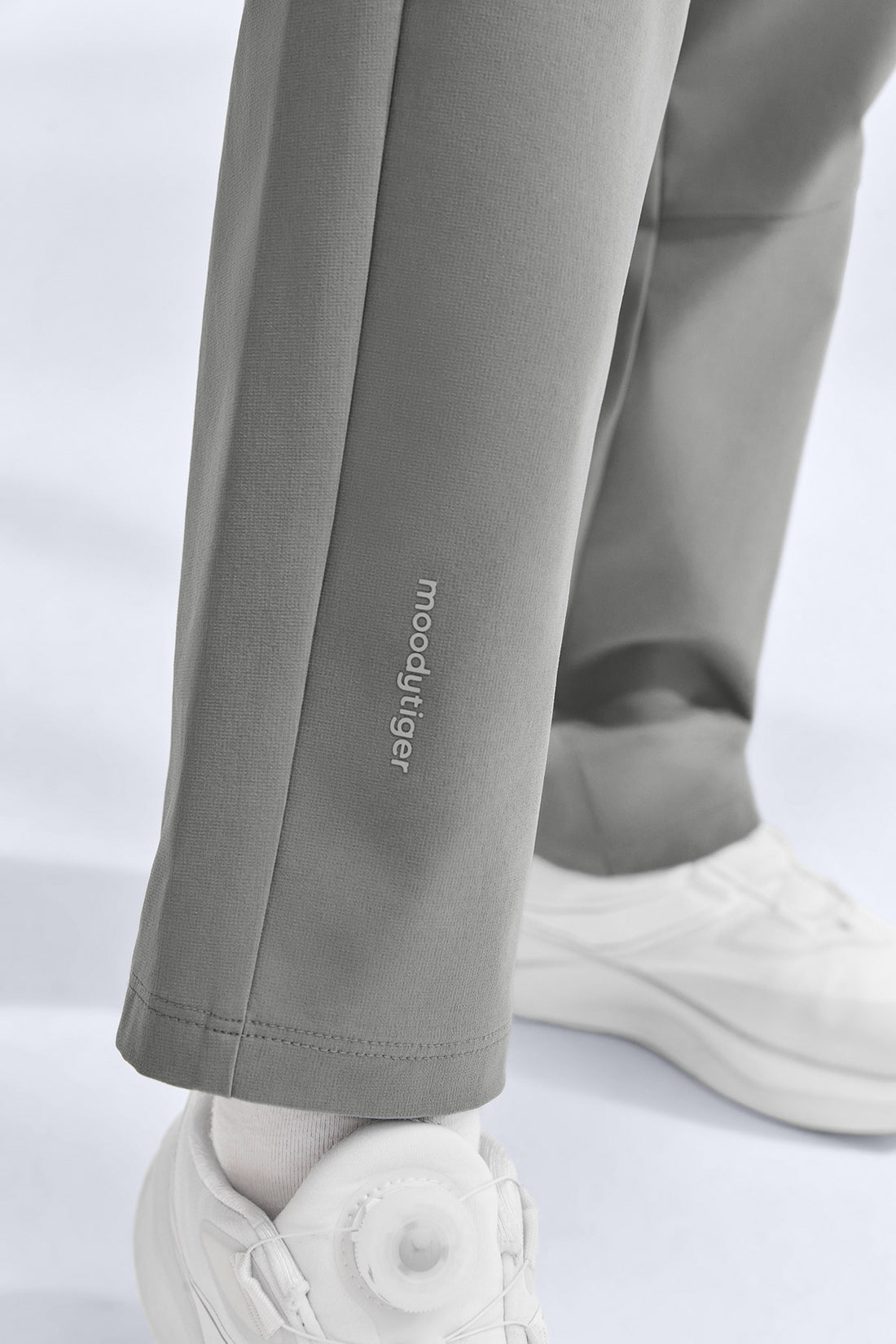 Woven Pants **Quiet Grey**