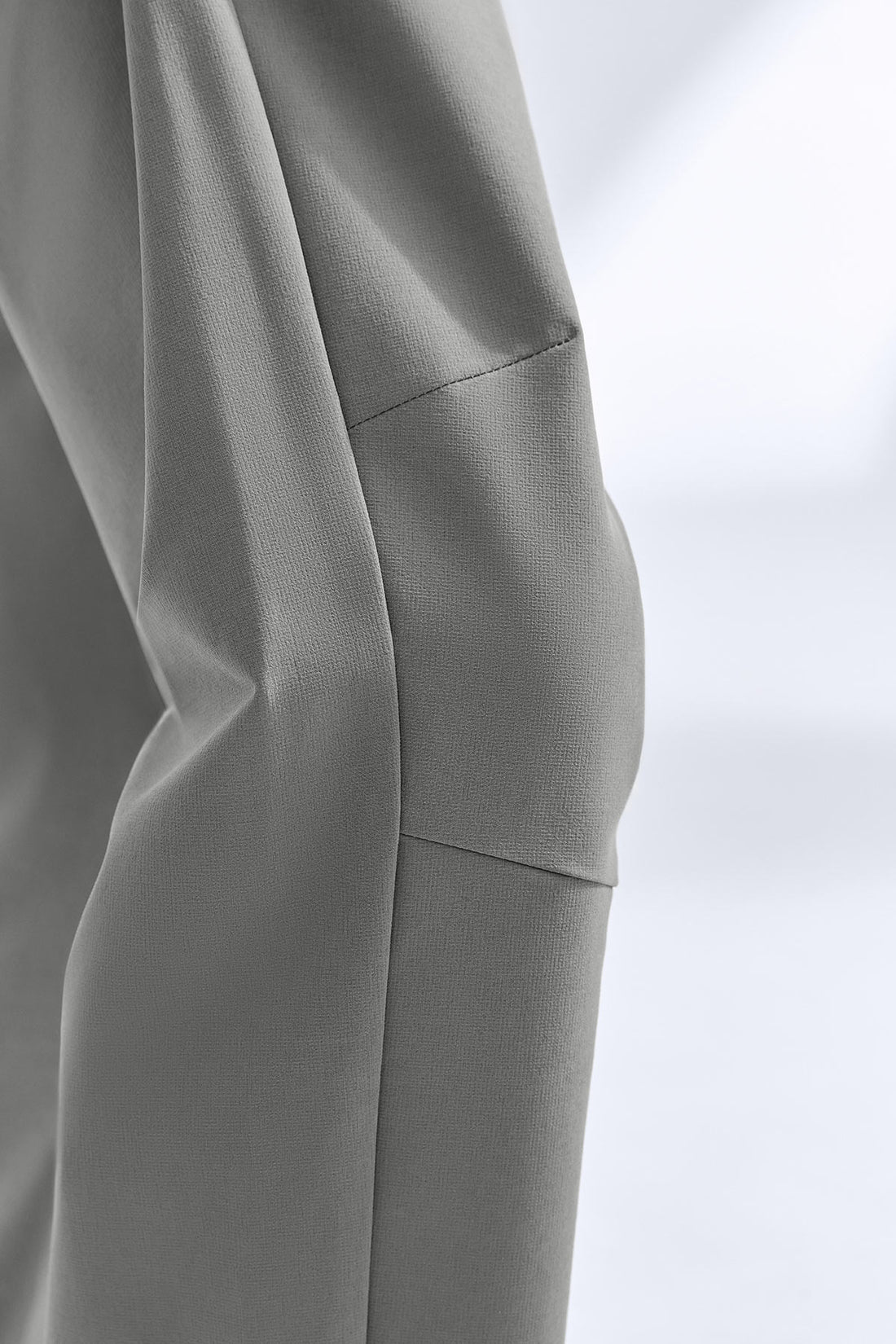Woven Pants **Quiet Grey**